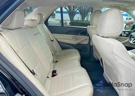 2020 Merz Gle 350 4M Black z USA, uszkodzony, nr VIN 4JGFB4KB7LA172388